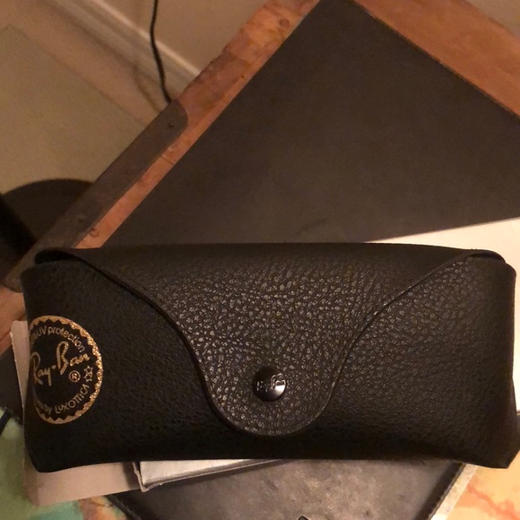 Sunglasses - Picture 2 of 3